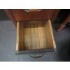 Image 7 : SEAMSTRESS ROTARY SEWING MACHINEIN CABINET