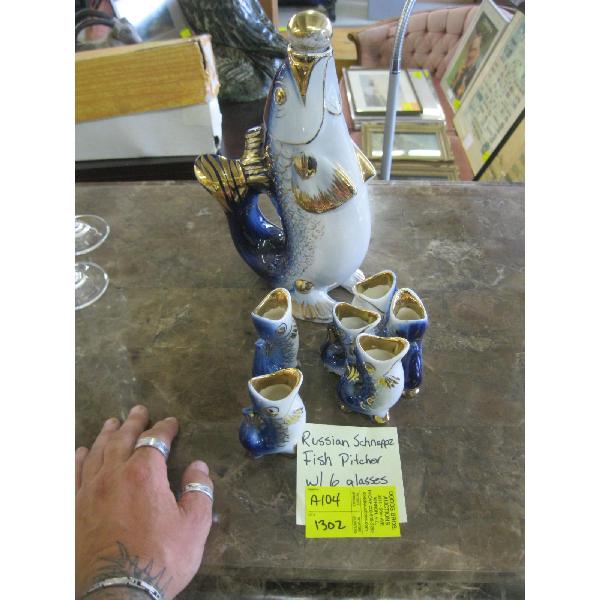 RUSSIAN SCHNAPPS FISH PITCHER W/6 GLASSES