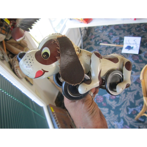 TIN DOG TOY