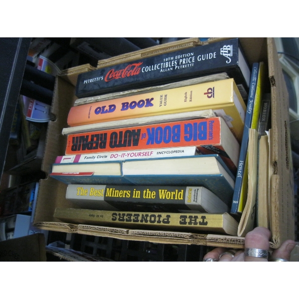 BOX OF ASST'D AUTO COLLECTOR BOOKS