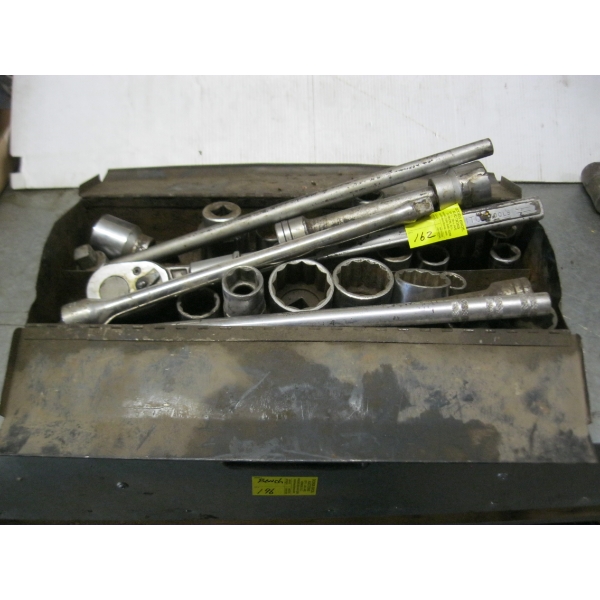 TOOLBOX W/ASST'D - 3/4" DRIVE SOCKETS, RATCHETS, EXTENSIONS, ETC.