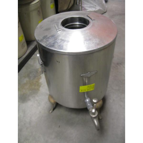 STAINLESS STEEL POT W/SPIGOT