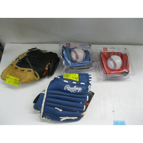 RAWLINGS NEW KIDs BASEBALL GLOVE & A MINI BASEBALL GLOVE & BALL
