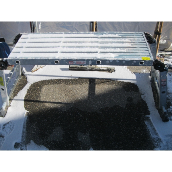 FOLDING ALUMINUM SCAFFOLD PLANK