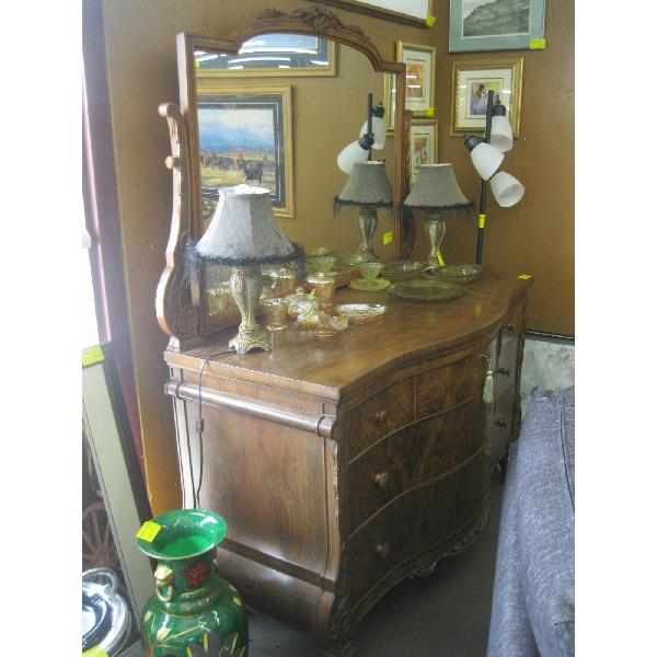 5 DRAWER ANTIQUE MIRRORED DRESSER W/FIGURED WALNUT WOOD