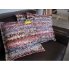 Image 1 : 3 COLORFUL PILLOWS