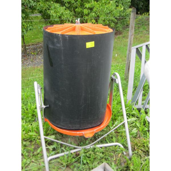 HYDRO PRESS GRAPE PRESS - 180L