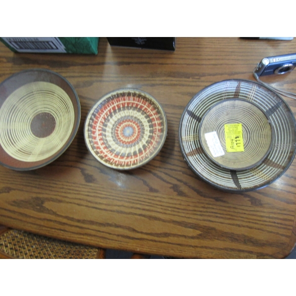 SM. WEST GERMAN WALL PLATES