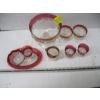Image 2 : RED & CLEAR DISHES