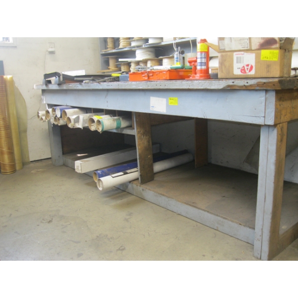 WOOD TOP WORK BENCH