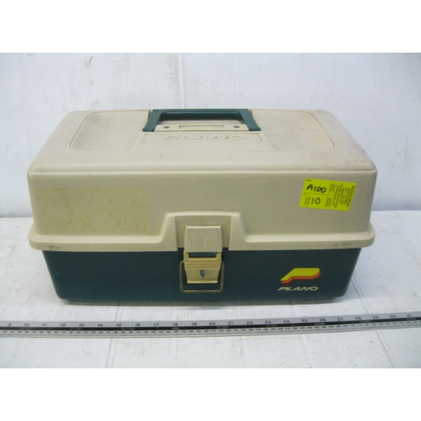 PLANO TACKLEBOX W/CONTENTS