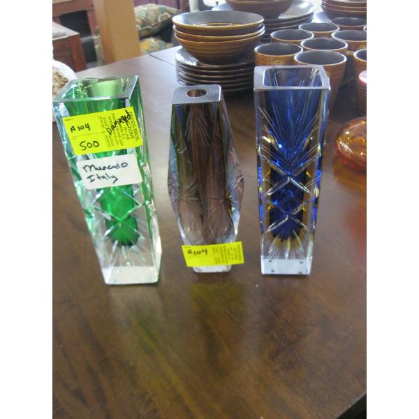 3 DECORATIVE VASES - GREEN & BLUE MURANO GLASS - 1 IS DAMAGED