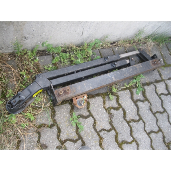 TOW BAR HITCH