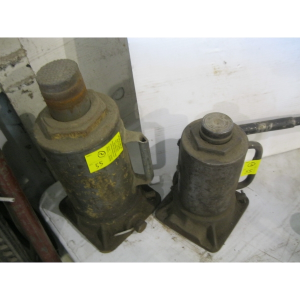 2 HYDRAULIC BOTTLE JACKS