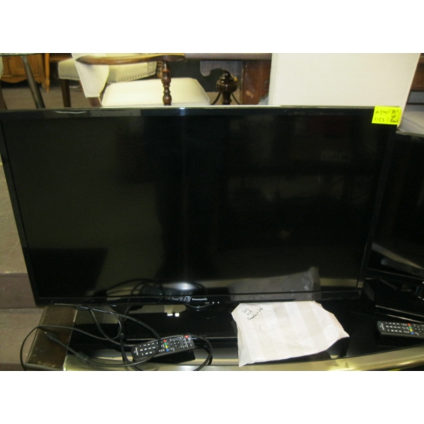 39" PANOSONIC TV W/REMOTE