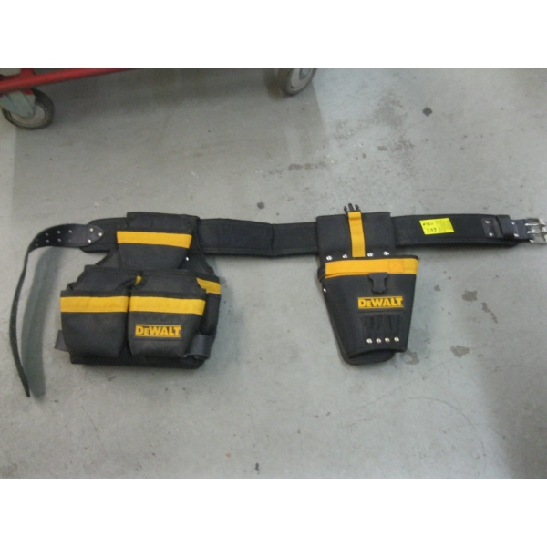 DEWALT TOOL BELT