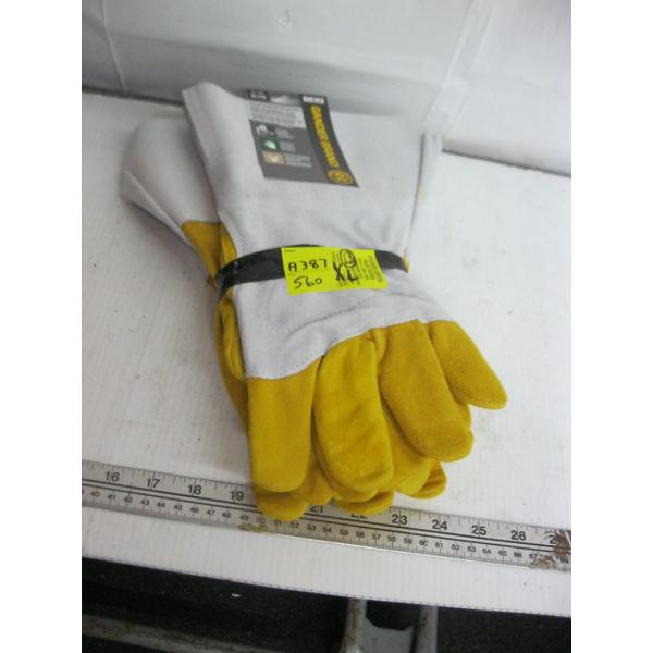 3 PAIR OF XL LEATHER GLOVES