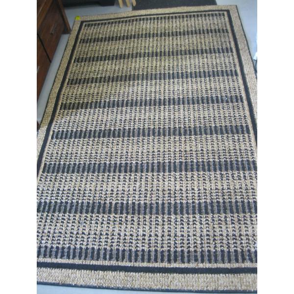 5X7'11" AREA CARPET