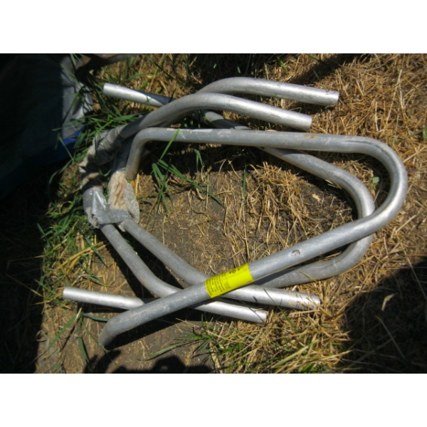 2 SETS OF LADDER BRACES