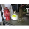 Image 2 : 2 OIL LAMPS & A CANDLE LANTERN