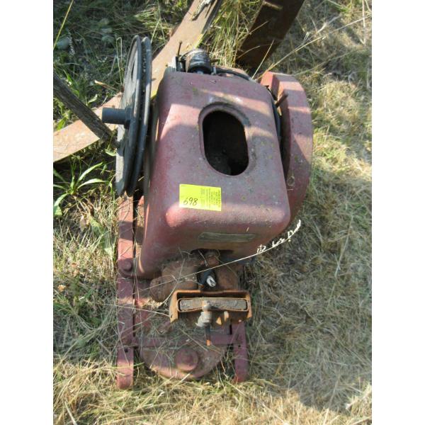 INTERNATIONAL HARVESTER STATIONARY ENGINE