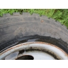 Image 2 : 5 'AS NEW' 225/70 19.5" TIRES ON 10 BOLT RIMS (1-BRAND NEW/ 4 -USED)