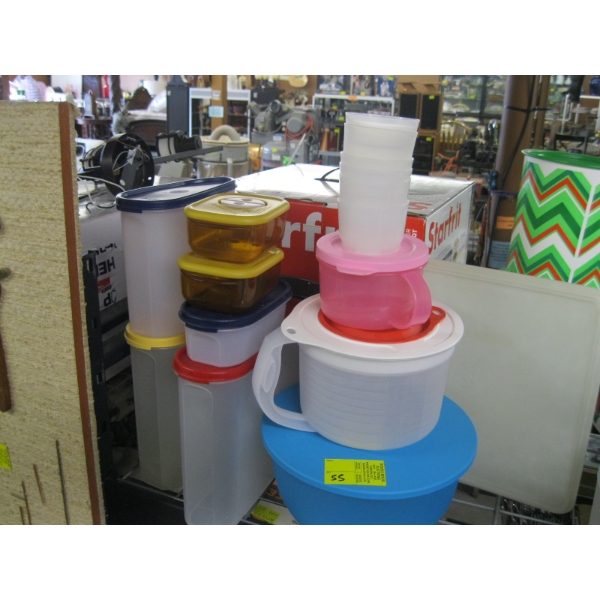TUPPERWARE
