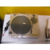 Image 3 : VINTAGE MICROPHONE & PIONEER TURNTABLE