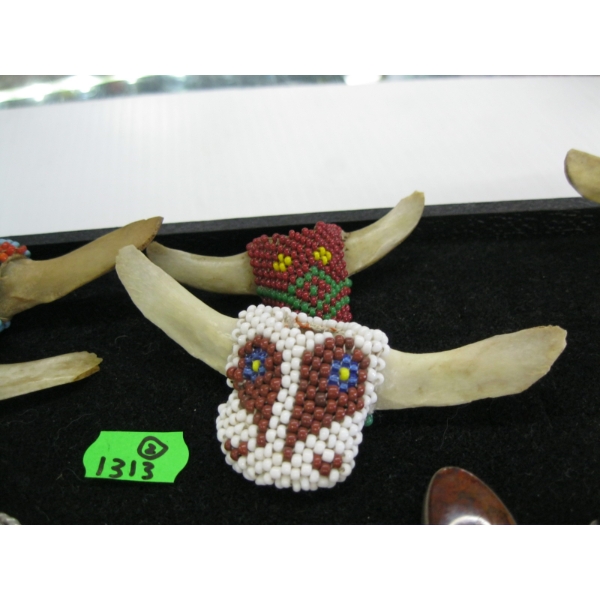 2 BEADED VERTEBRAE SCARF SLIDES