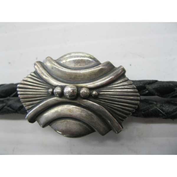 SILVER NAVAJO BOLO TIE