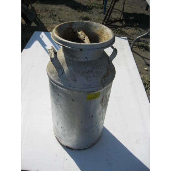 MILK CAN W/LID