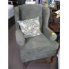 Image 1 : GREEN WINGBACK CHAIR W/CUSHION