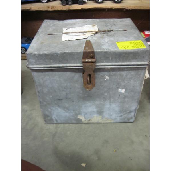 LOCKABLE BALLOT BOX