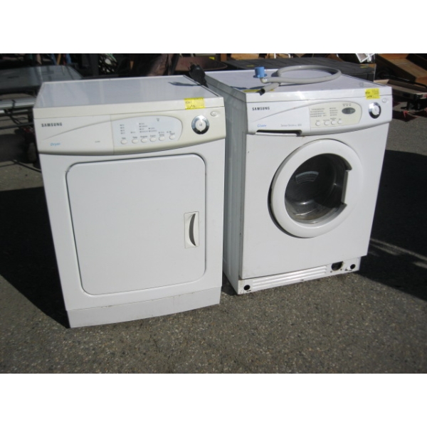 PAIR OF SAMSUNG APARTMENT SIZE STACKING FRONT LOAD WASHER/DRYER