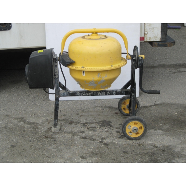 CONCRETE MIXER