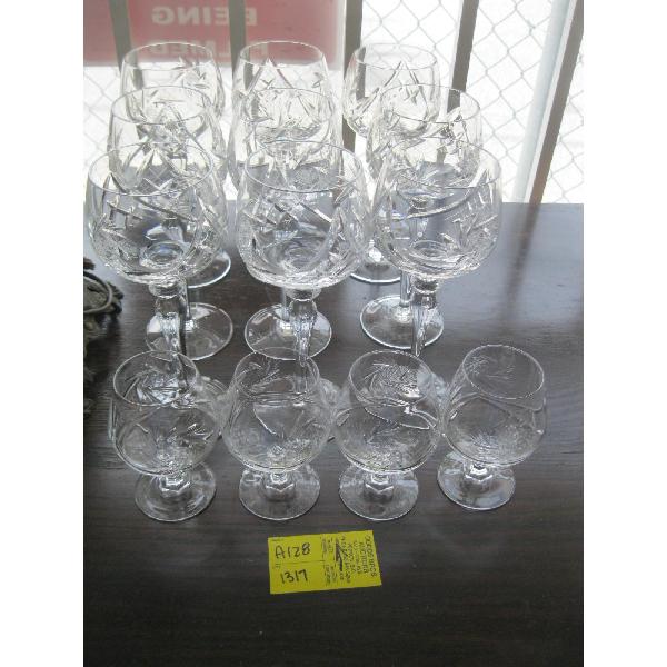 CRYSTAL GLASSES  