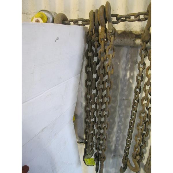 4 SMALL DOUBLE HOOK CHAINS