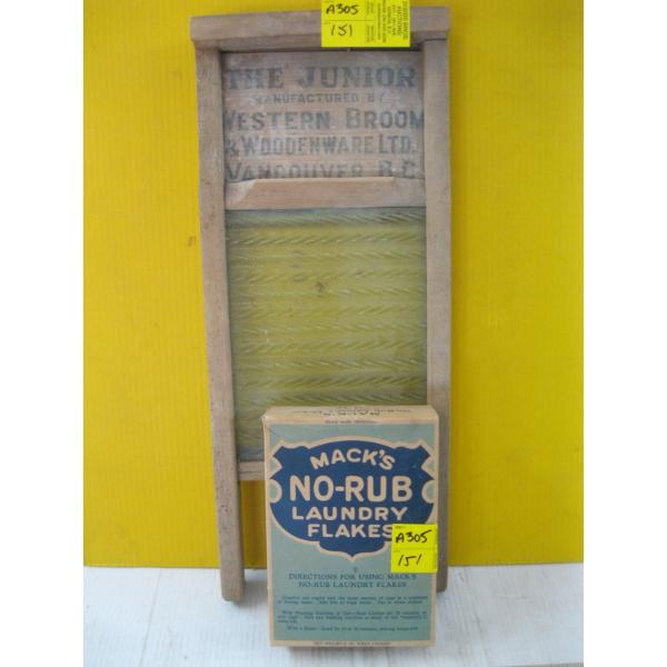 WESTERN BROOM JR. GLASS WASHBOARD & MAX NO RUB LAUNDRY FLAKES