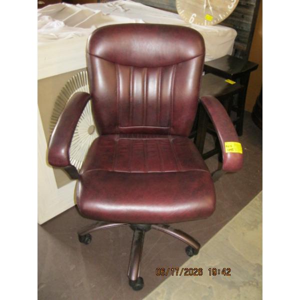 OFFICE CHAIR