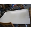 Image 2 : WHITE TABLE