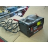 Image 1 : 30 AMP SOLAR BATTERY CHARGER