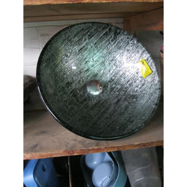 ROUND UNIQUE SINK