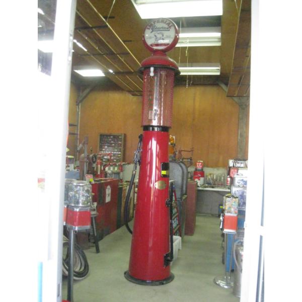CLEAR VISION VISIBLE GAS PUMP GASOLINE DISPENSER - PUMP #550 - W/IMPERIAL POLARINE TOPPER (1937)
