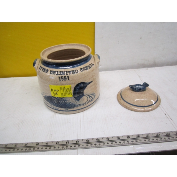 DUCKS UNLIMITED 1991 POTTERY CANNISTER