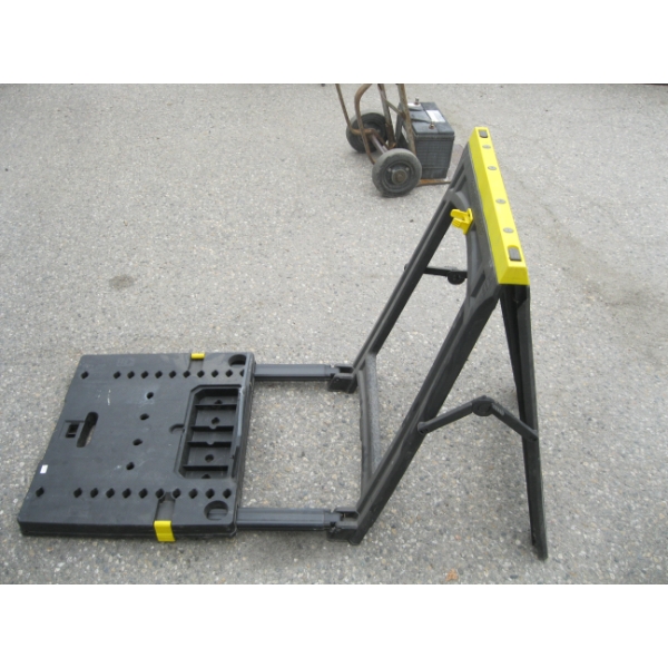 FOLDING BENCH
