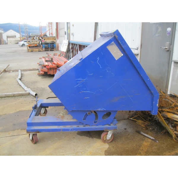 SCRAP FORKLIFT DUMP BIN ON CASTORS
