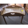 Image 1 : TABLE W/FLIP DOWN SIDES