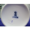 Image 2 : PAIR OF KAISER WHITE VASES
