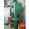 Image 3 : HEAVY DUTY ELECTRIC OVER HYDRAULIC PRESS ON CASTORS W/ACCESS.