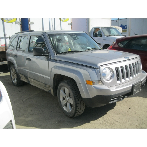 2014 JEEP PATRIOT - VIN #1C4NJRAB4ED820363, 59,929 KM W/PAPERS